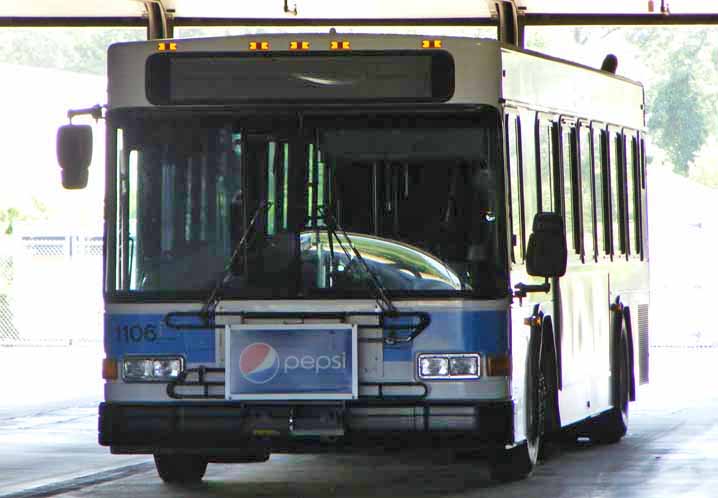 La Crosse MTU Gillig Advantage 1106